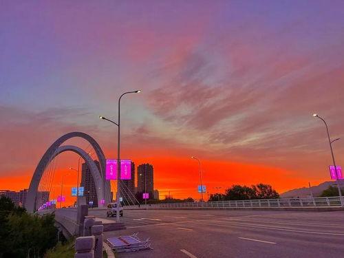 朝阳天空成惊艳,惊艳瞬间，定格美好